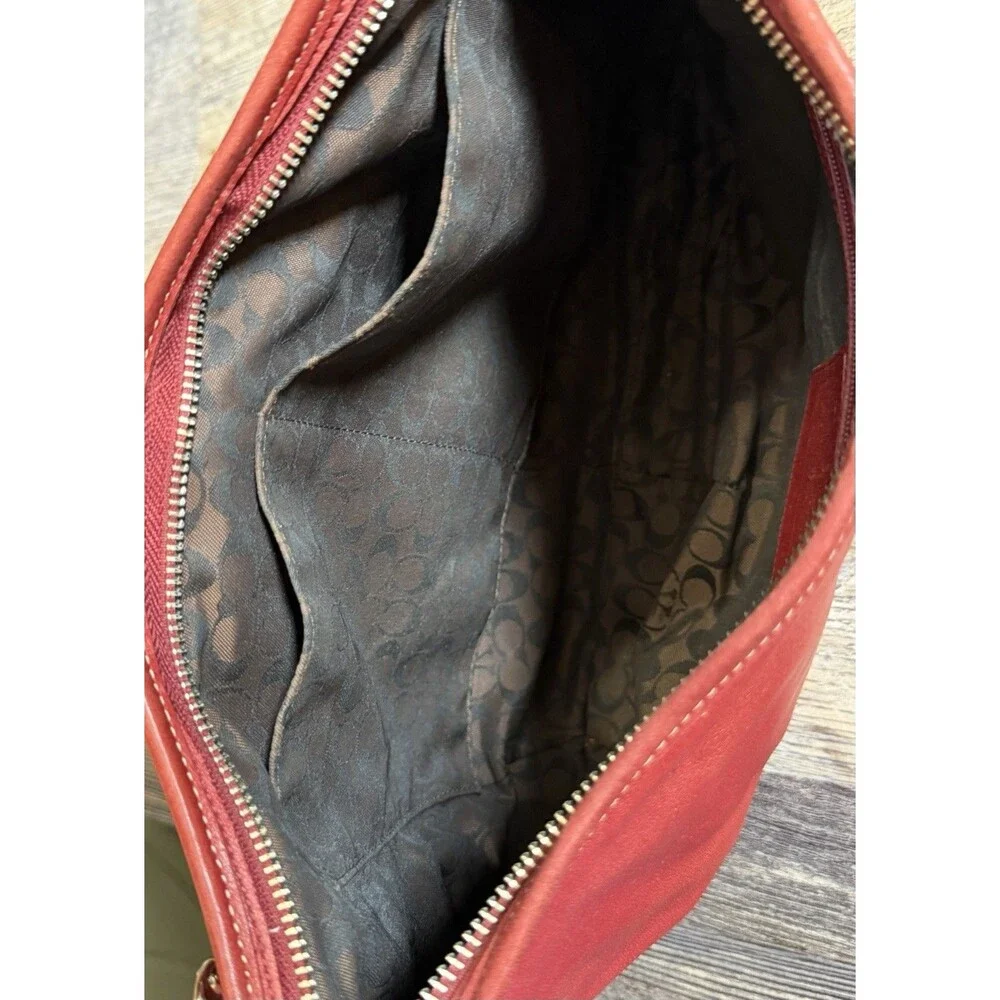 Coach Ergo 9219 Red Leather Hobo Shoulder Bag Y2K Vintage Zip Purse